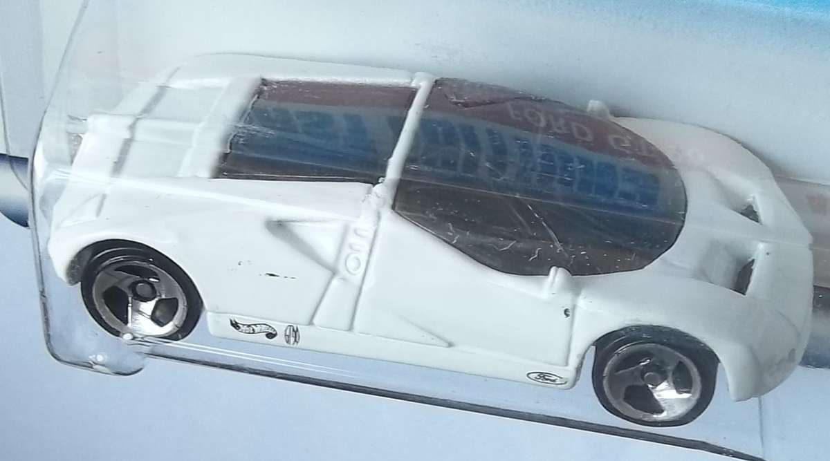 Hot Wheels 1st Editions Ford GT-90 (1998) HOTWHEELS Matchbox boxed Model Car