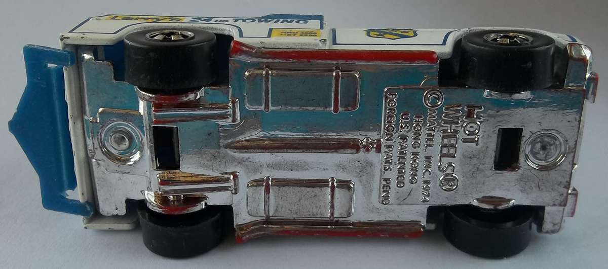 Hot Wheels Ford Tow Truck 1974 VINTAGE HOTWHEELS like Matchbox Retro Wheels