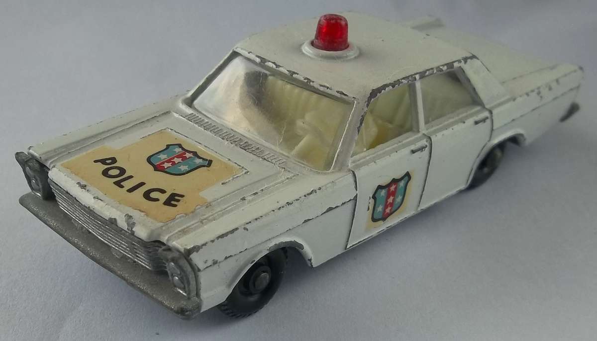 Matchbox Lesney 1-75 Series Regular Wheels #55 Ford Galaxie Police Car Made in England