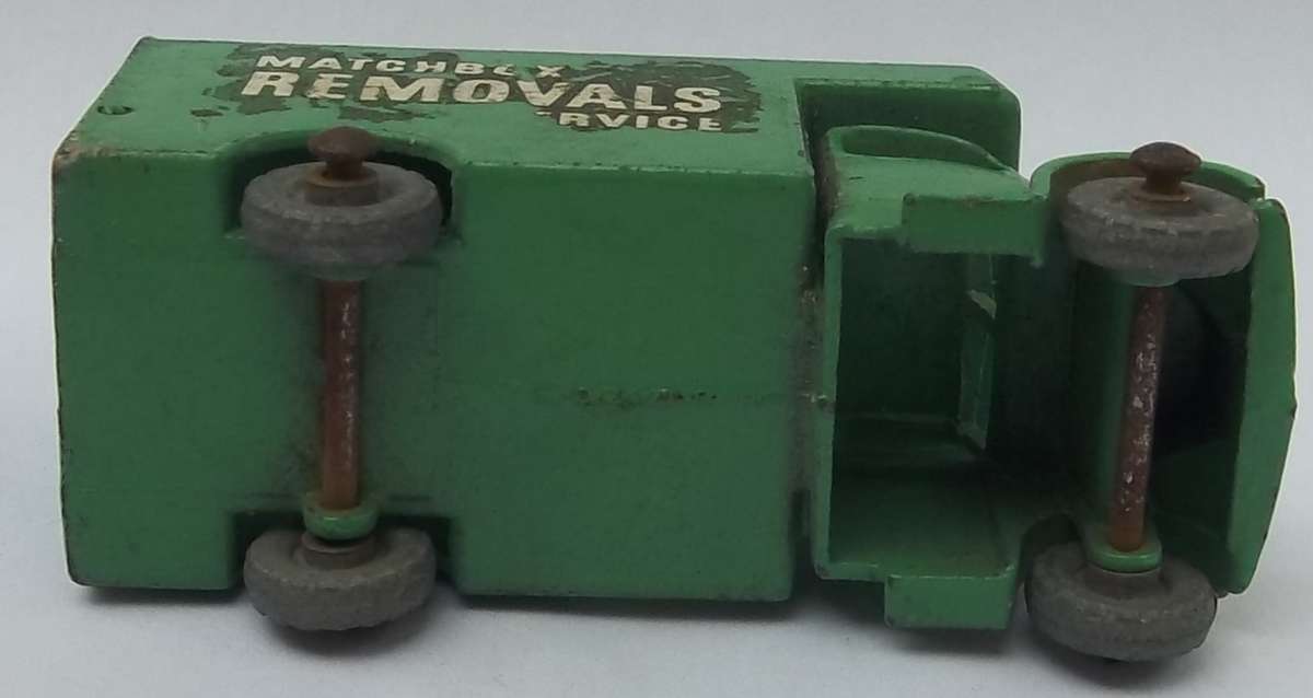 MATCHBOX Lesney 1-75 SERIES REGULAR WHEELS MOKO #17 Bedford Removals Van Made in England