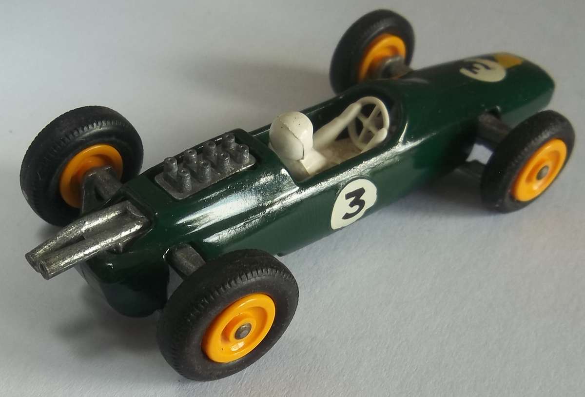 Matchbox Lesney 1-75 Series Regular Wheels #19 Lotus Racing Car 1965 VINTAGE MODEL