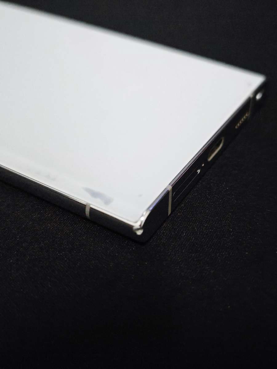 Samsung S22 Ultra 256GB White