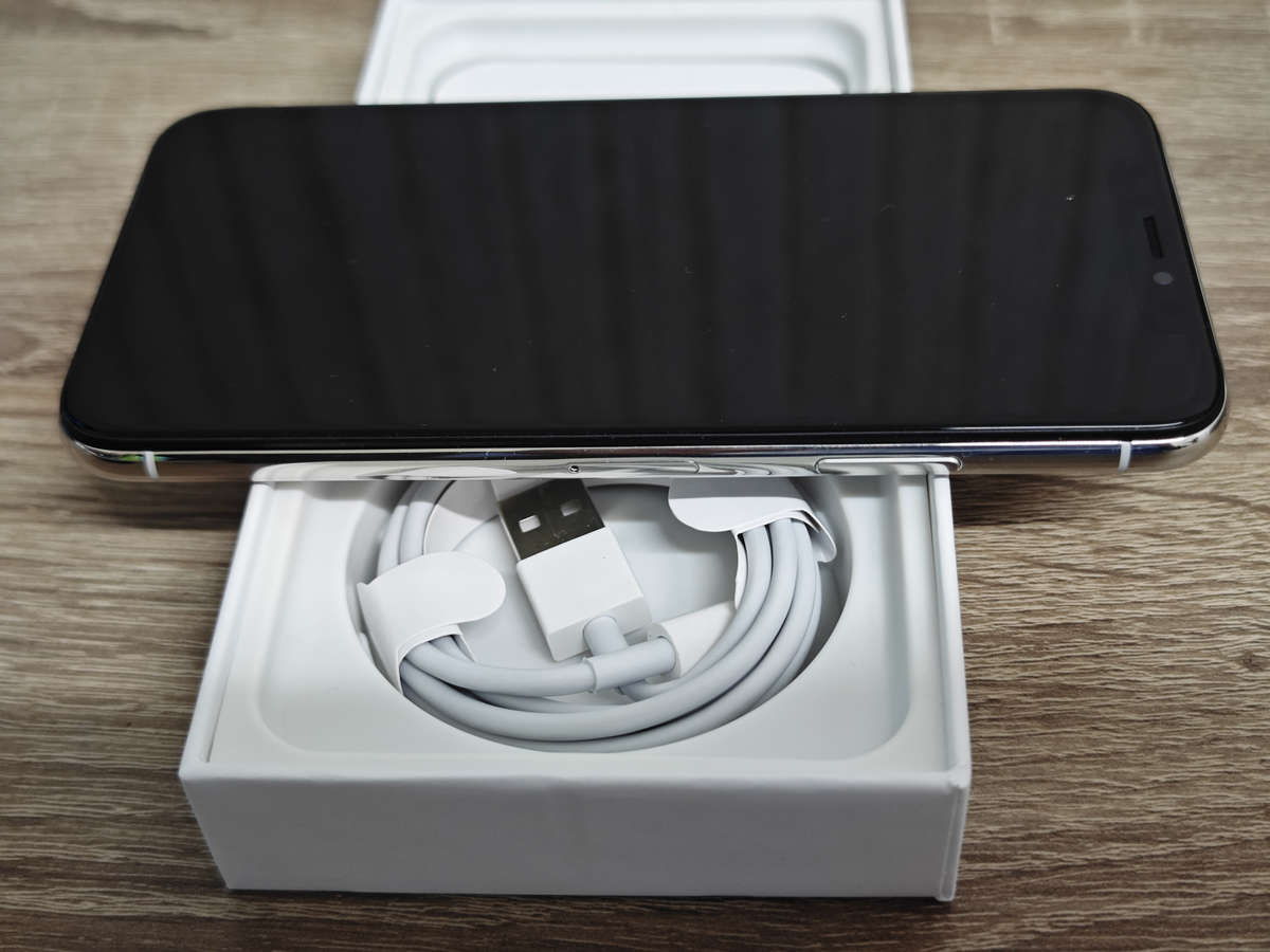 iPhone X 256GB Silver