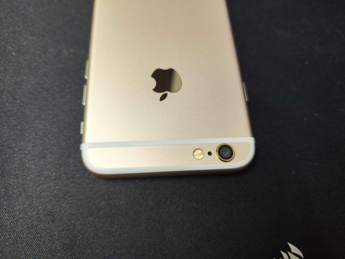 iPhone 6 64GB Gold - REFURBISHED (4 Available)