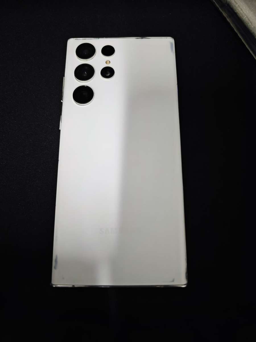 Samsung S22 Ultra 256GB White