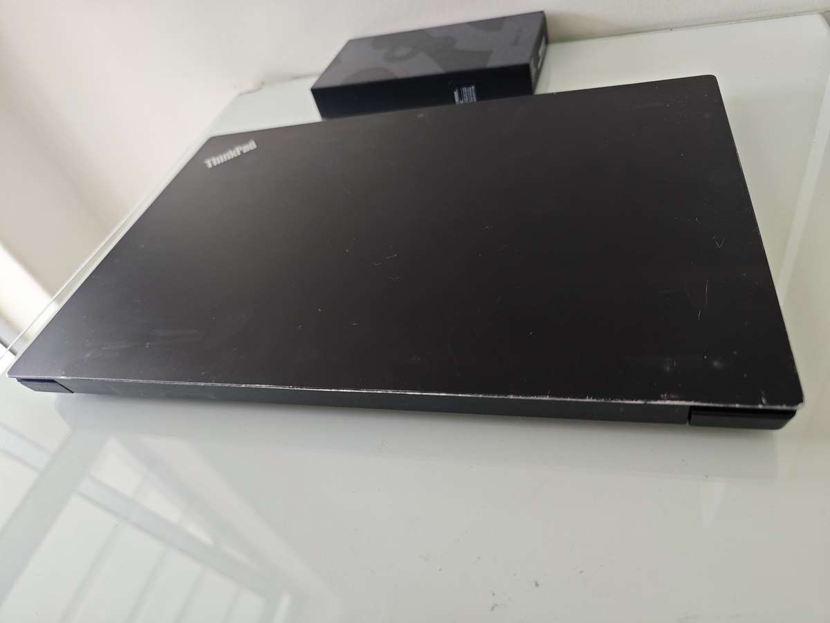 Lenovo E15 10th Gen i7/ 8GB RAM/ 256GB NVMe SSD