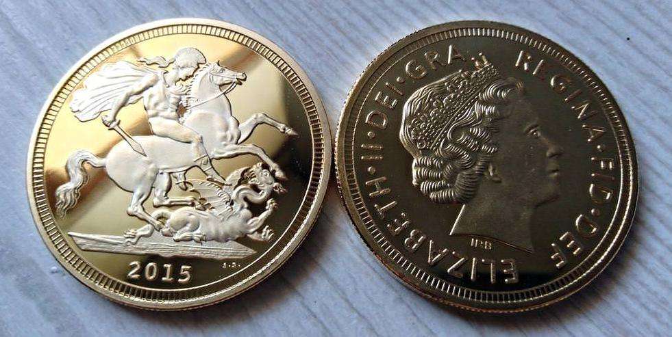 UK SOVEREIGN 5 POUND 2015 FINE GOLD PLATED COPY COIN QUEEN DRAGON