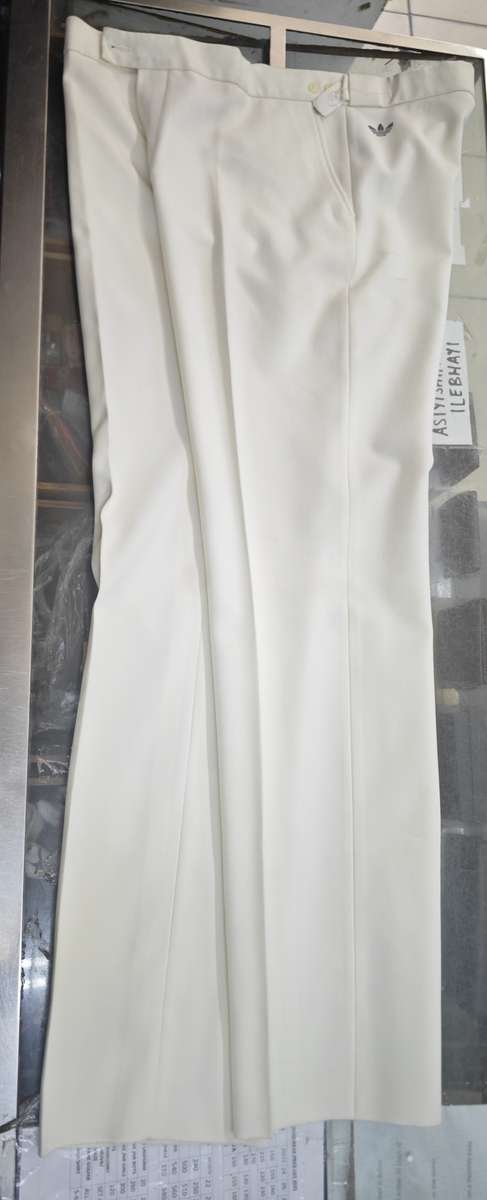 ADIDAS BOWLING PANTS SIZE 42