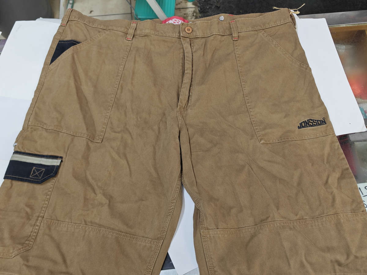 JOHNSON TAN COTTON CARGO SHORTS