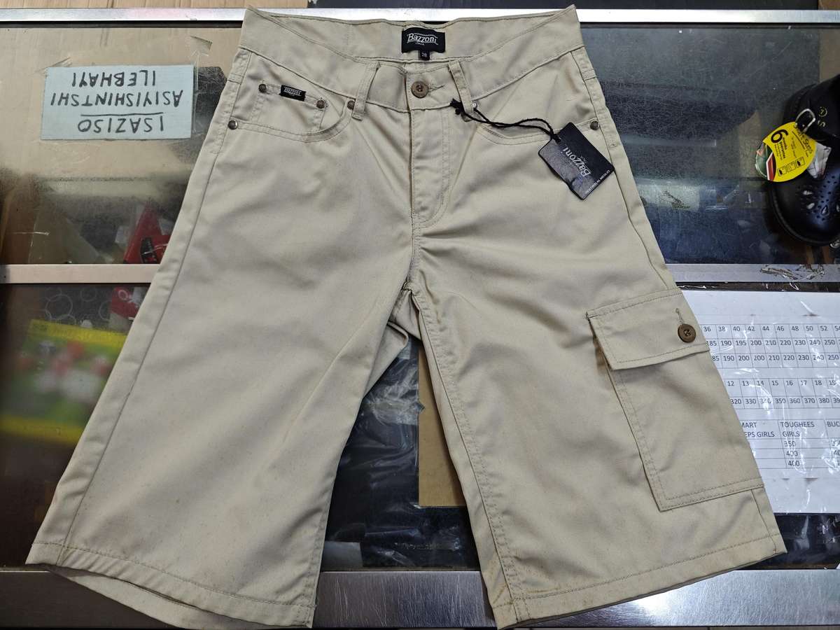 BAZZONI KHAKI SHORTS