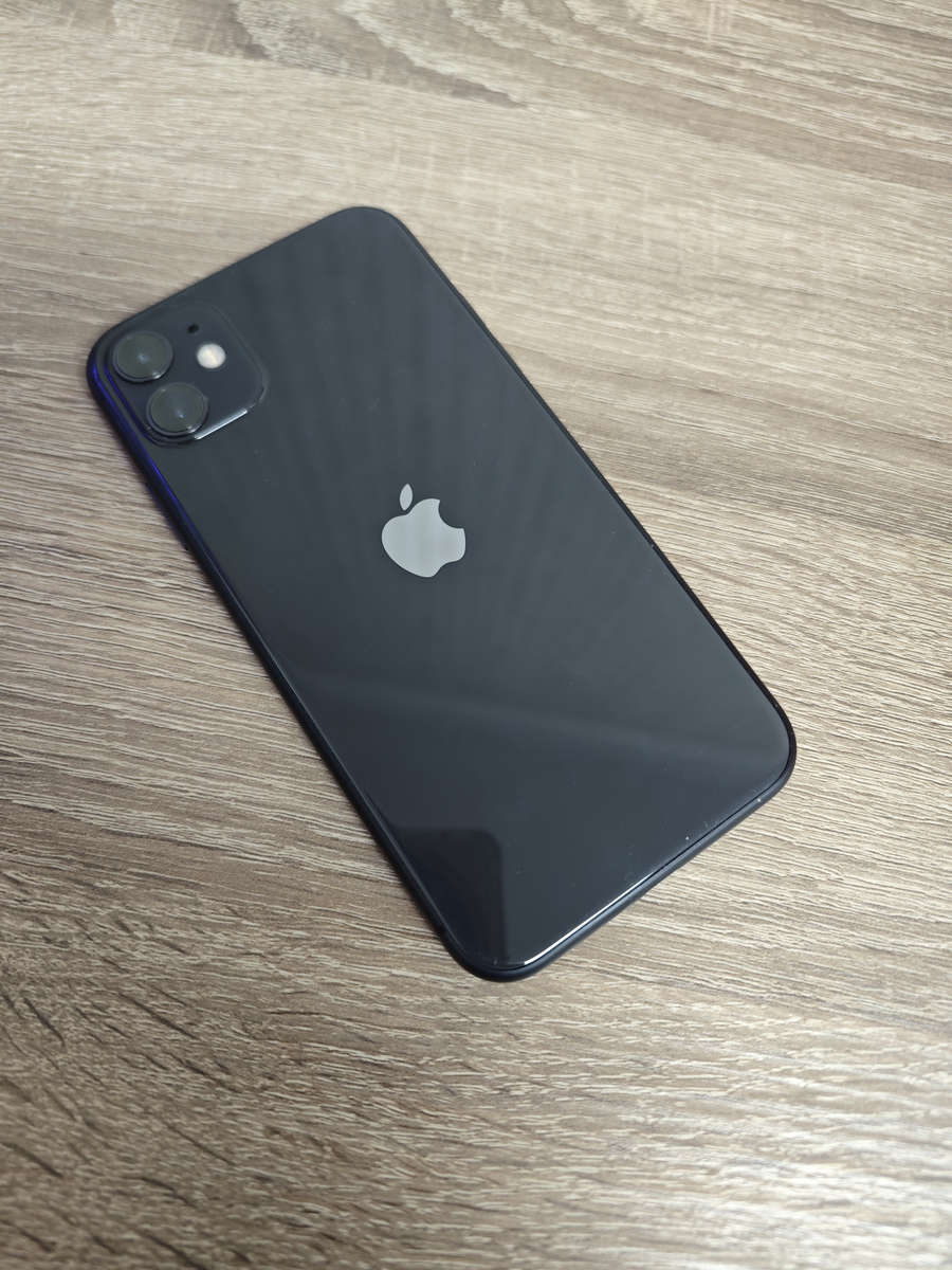 iPhone 11 64GB Black