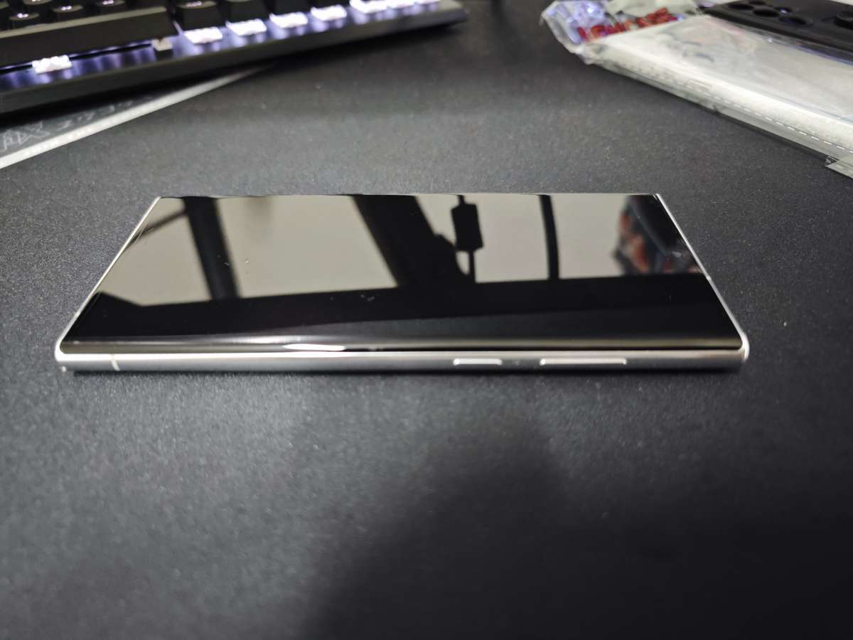 Samsung S22 Ultra 256GB White