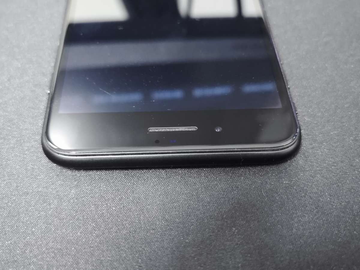 iPhone 7 Plus Black 128GB - REFERBISHED