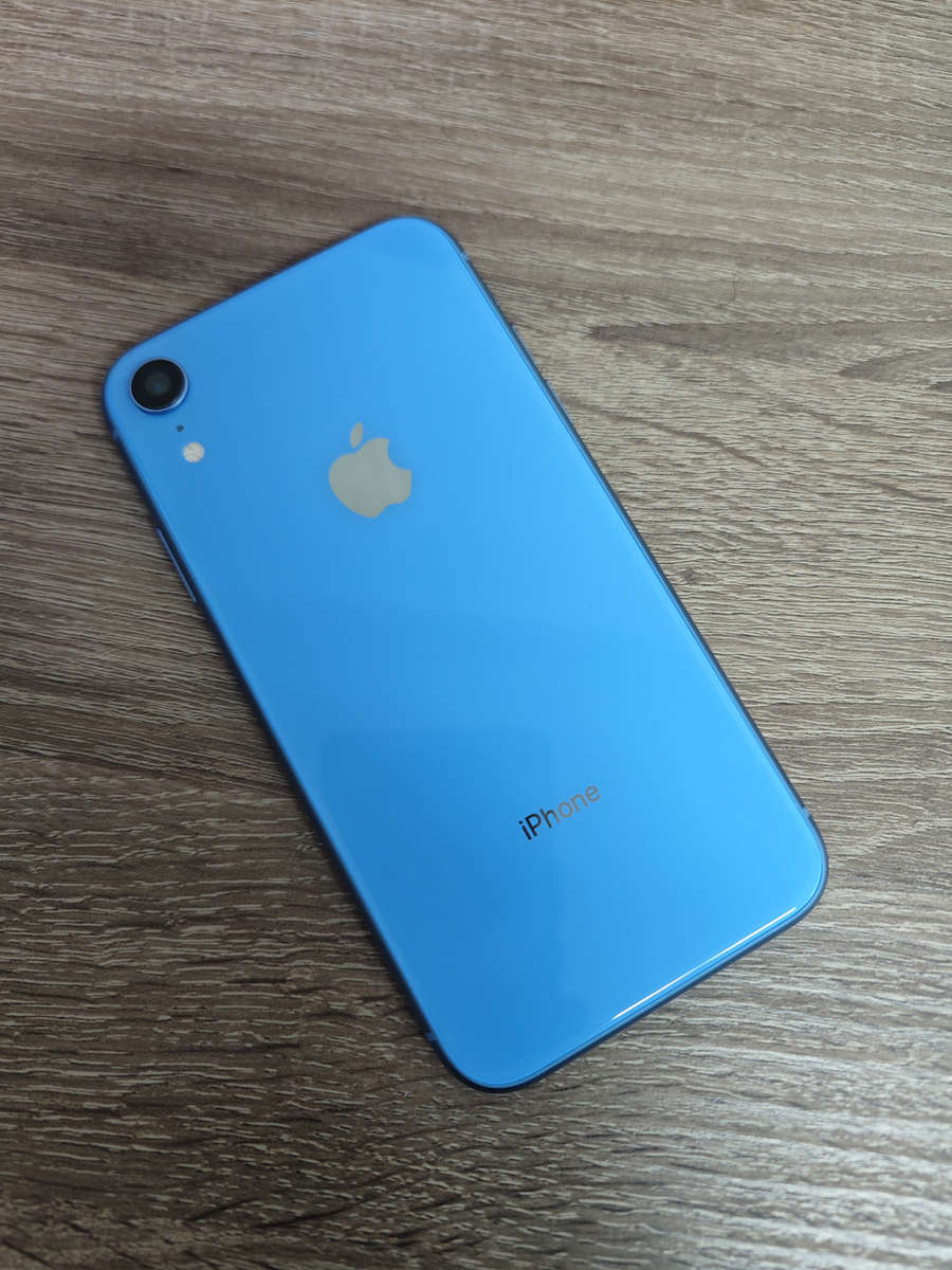 iPhone XR Blue 64GB