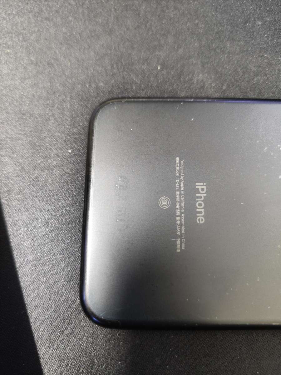 iPhone 7 Plus Black 128GB - REFERBISHED