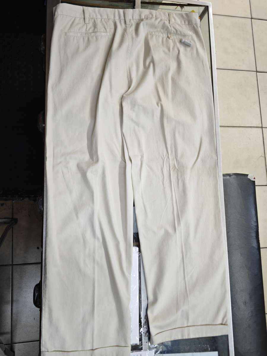 JEEP CREAM CHINOS