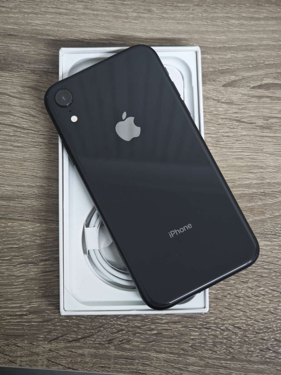 iPhone XR 128GB Black