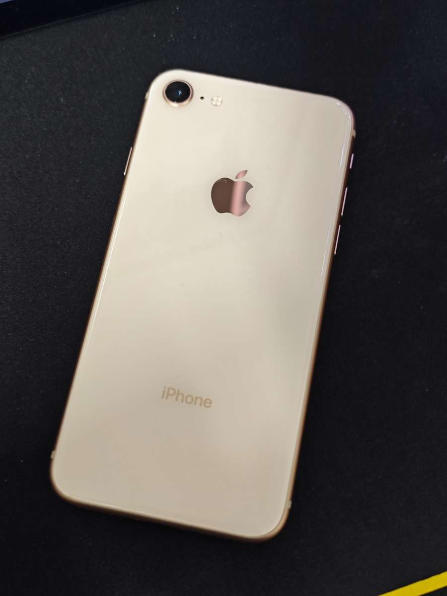 iPhone 8 256GB Gold