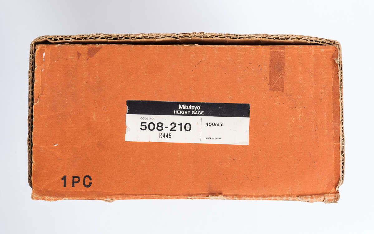 Mitutoyo No. 508-210 450mm 0.02mm Vernier Height Gauge *MINT IN THE BOX*