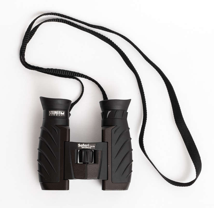 Steiner Safari UltraSharp 10x26 Binoculars Compact Lightweight Performance Outdoor Optics