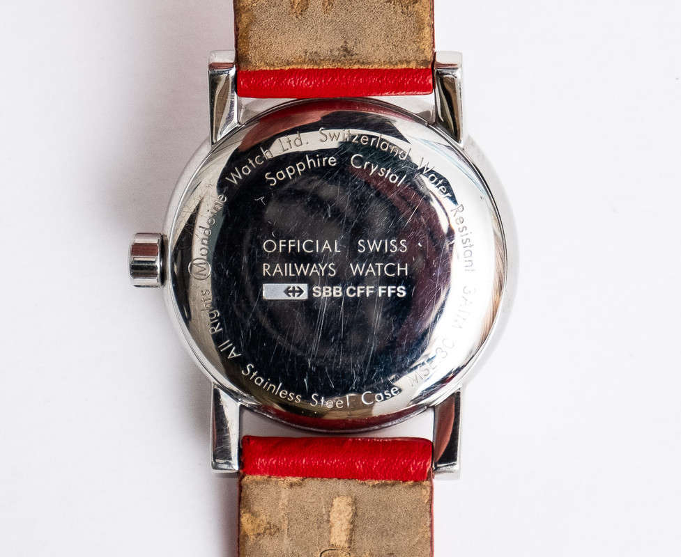 Ladies Mondaine Official Swiss Railways SBB CFF FFS Big Date Watch - Evo2 30mm Watch MSE.30210.LC