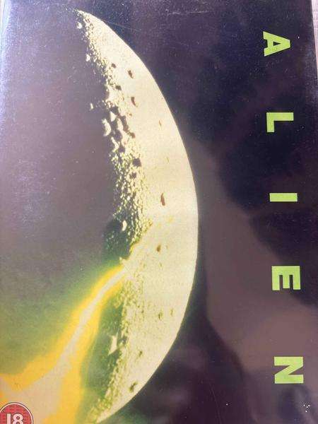 Alien : Ridley Scott : Sci-Fi / Horror : DVD