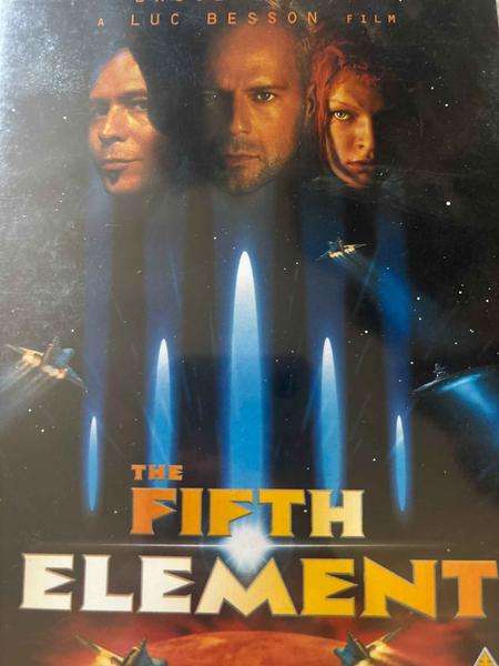 The Fifth Element : Luc Besson : Sci-Fi / Action : DVD