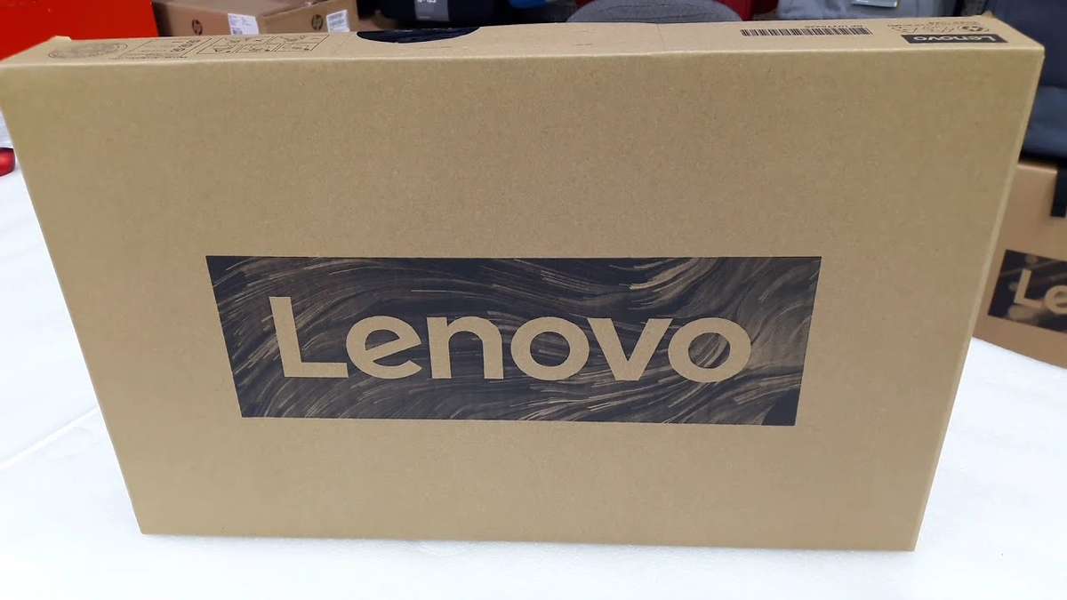 **BARGAIN BUY** DEMO LENOVO IDEAPAD 3, HUGE 8GB RAM, BLAZING 256GB SSD -GRAB IT@ JUST R3499!