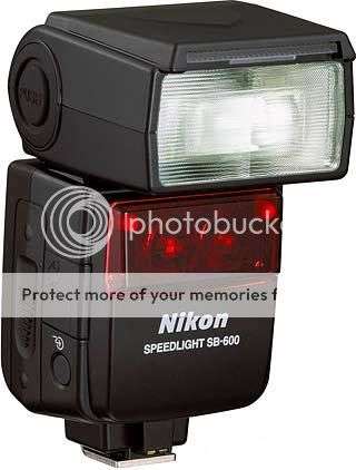 Nikon SB-600 Speedlight Flash for Nikon DSLR Cameras