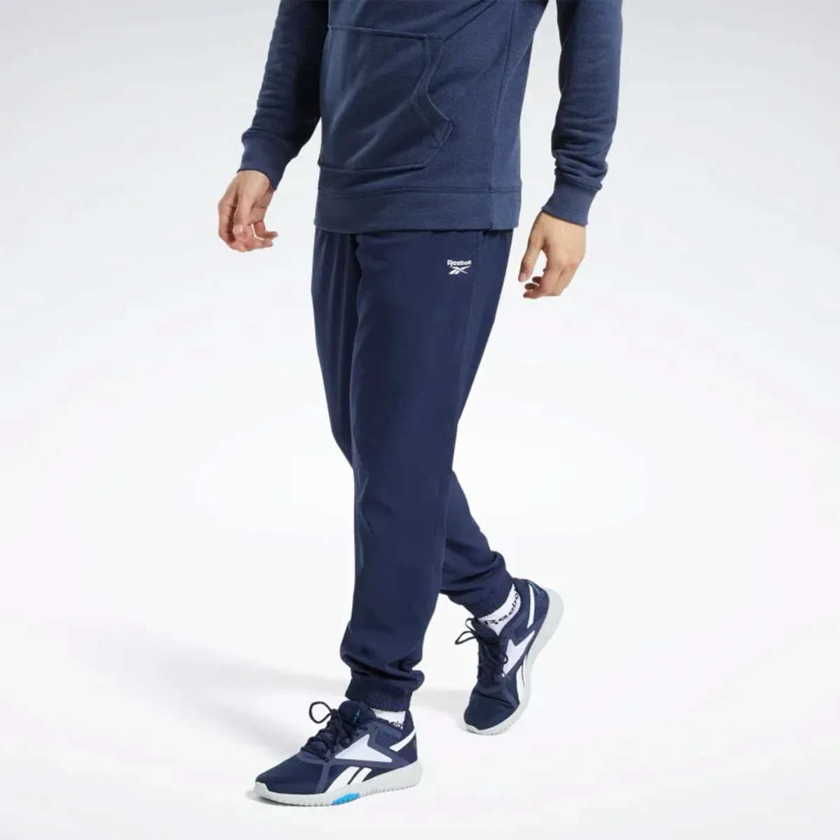 REEBOK WOOVEN TRACKPANTS NAVY RETAIL R700