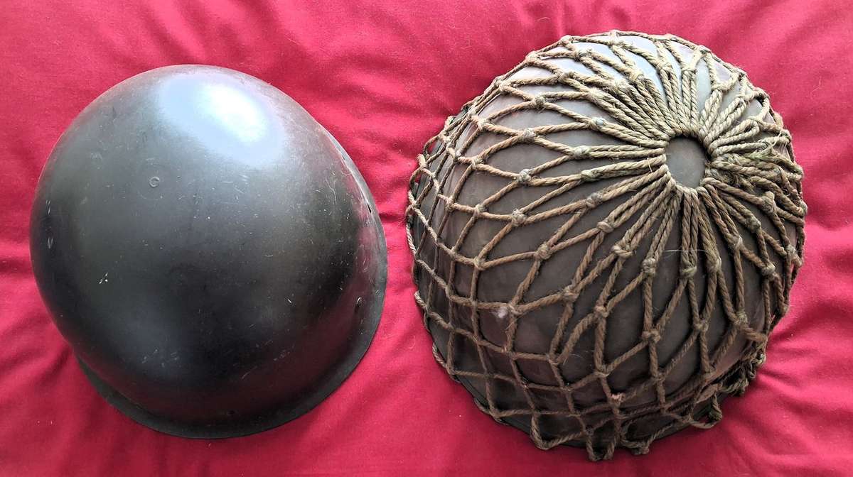 SADF Staaldak  helmet / Mosdop & Camo net - SADF Staaldak  helmet / Mosdop & Camo net