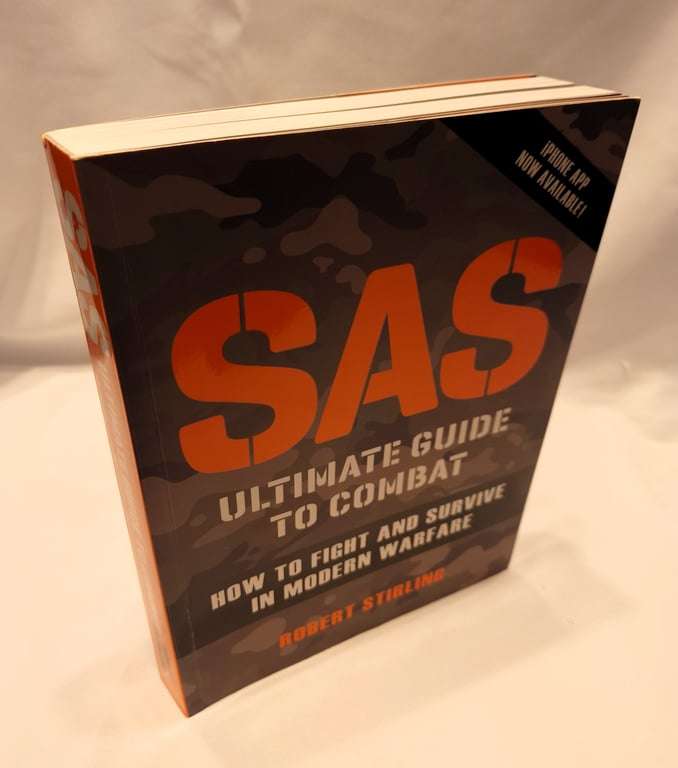 SAS Ultimate Guide to Combat - Robert Stirling
