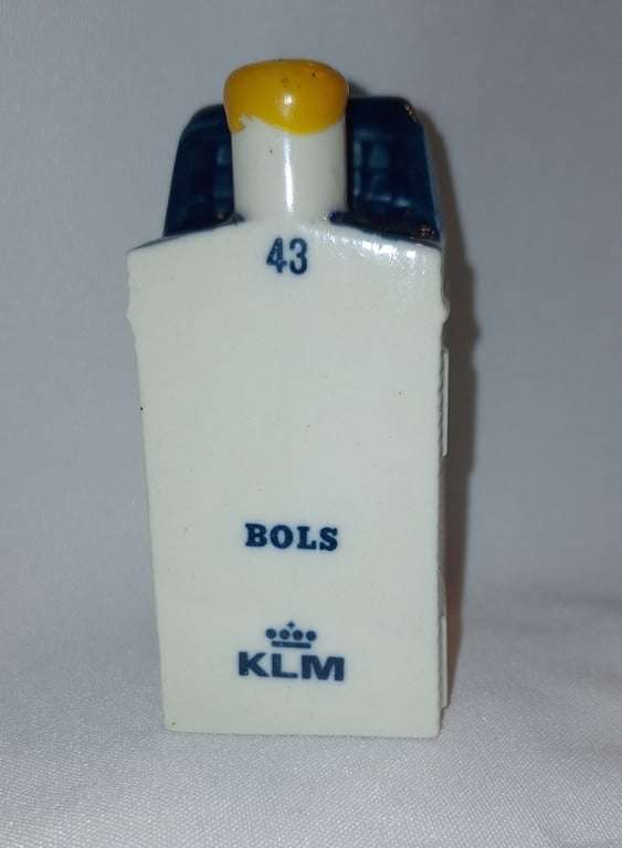 Delft Blue House exclusively made for  KLM by BOLS Royal Distilleries # 43
