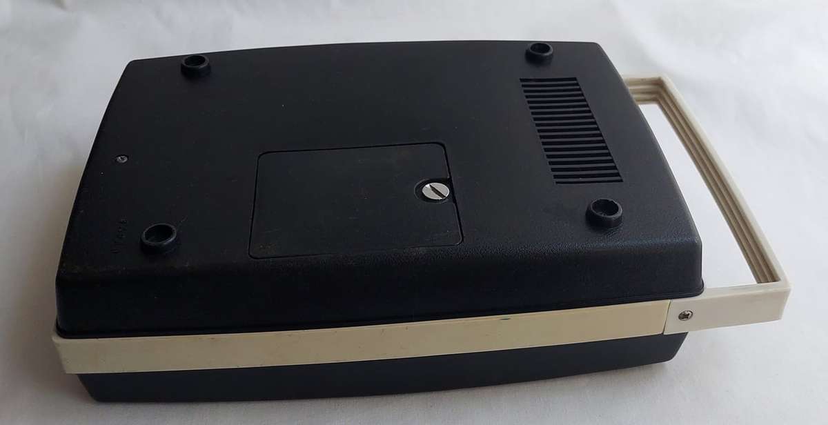 Vintage Denon Portable Record Player- Plays both 45 singles & 33 LP's