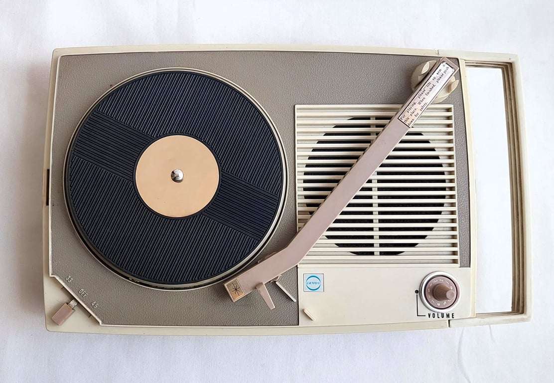 Vintage Denon Portable Record Player- Plays both 45 singles & 33 LP's