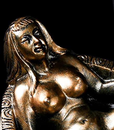 C & S Cigarette Ashtray Vintage Naked Women Resin Statue, Ash Holder for Smokers, Tabletop Smoking