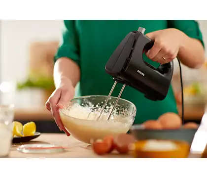Philips Daily Collection Hand Mixer
