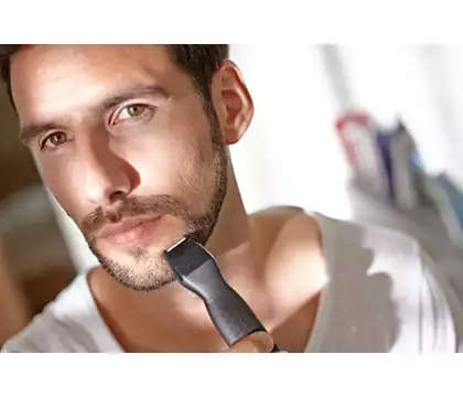 Philips Multigroom Series 1000 Ultra Precise Beard Styler