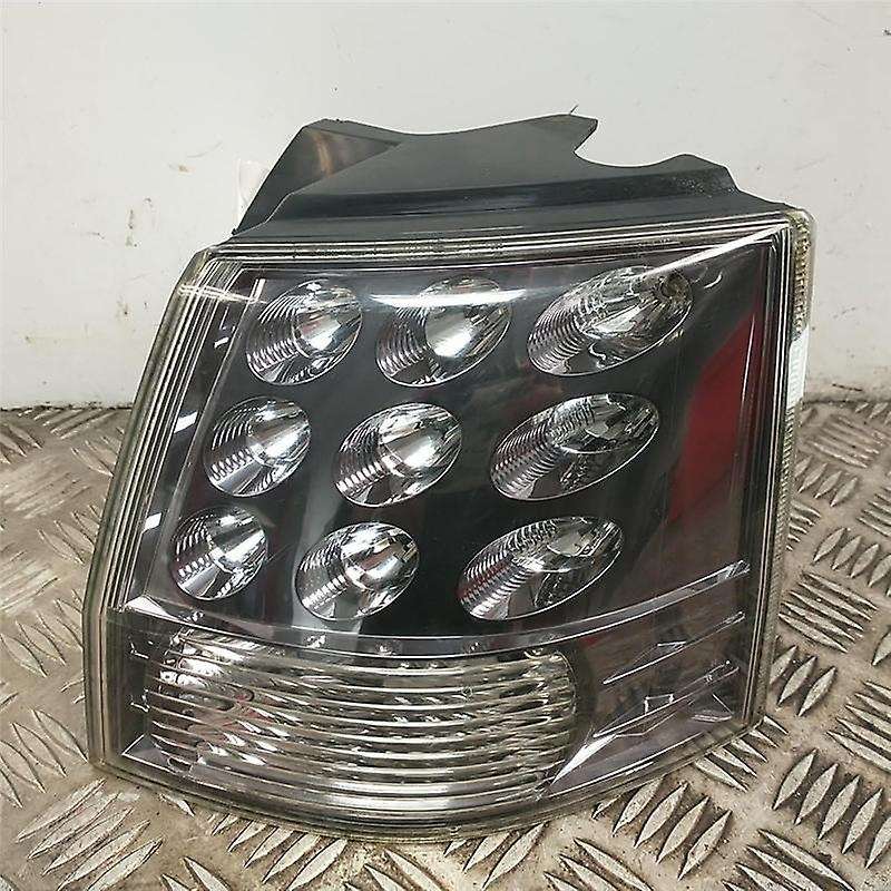 1 Pair Car Rear Outer Tail Light(LH+RH)for 2006-2012 Brake Light Turn Signal 8330A380 8330A396
