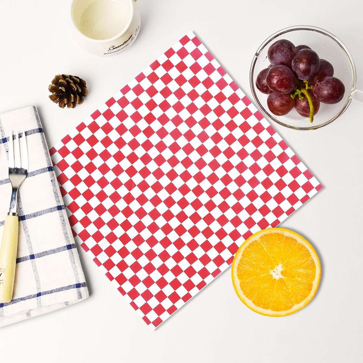 100 Pcs Checkered Candy Basket Liner Food Wrap , Fat Repellent, Sandwich Packing, Red and White