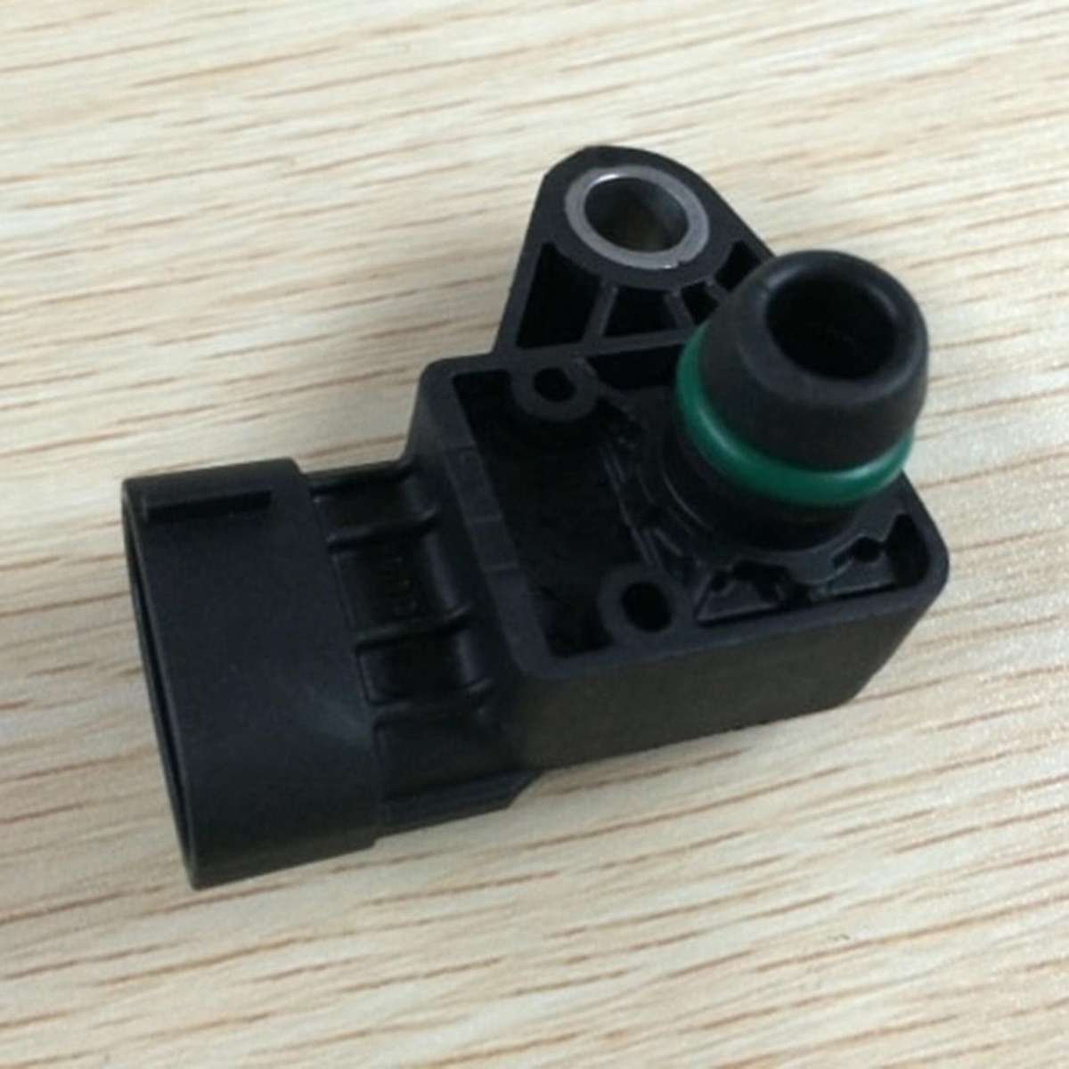 Intake Air Pressure Sensor 0261230200 Manifold Absolute Pressure MAP Piezoelectric Sensor for