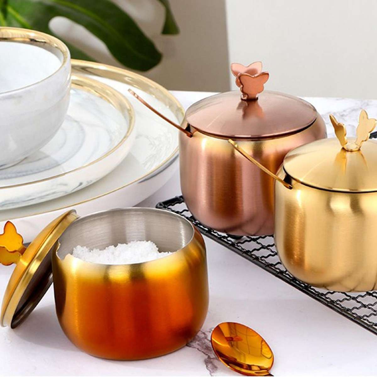 Kitchen Stainless Seasoning Condiment Pot Large Diameter Spice Salt Sugar Container Jar Tool with Li