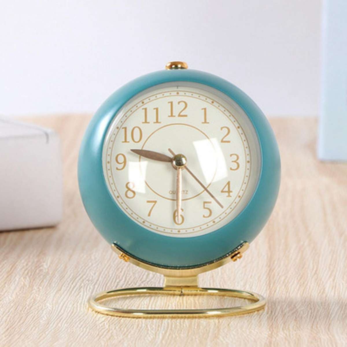 Bedroom Alarm Clock Desk Analog Alarm Clock Ultra-quiet Metal,blue