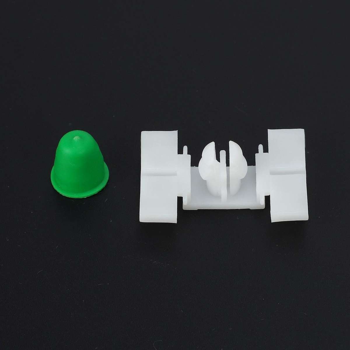 50Pcs Car Exterior Door Panel Fastener Moulding Clip for E46 E36 51131960054