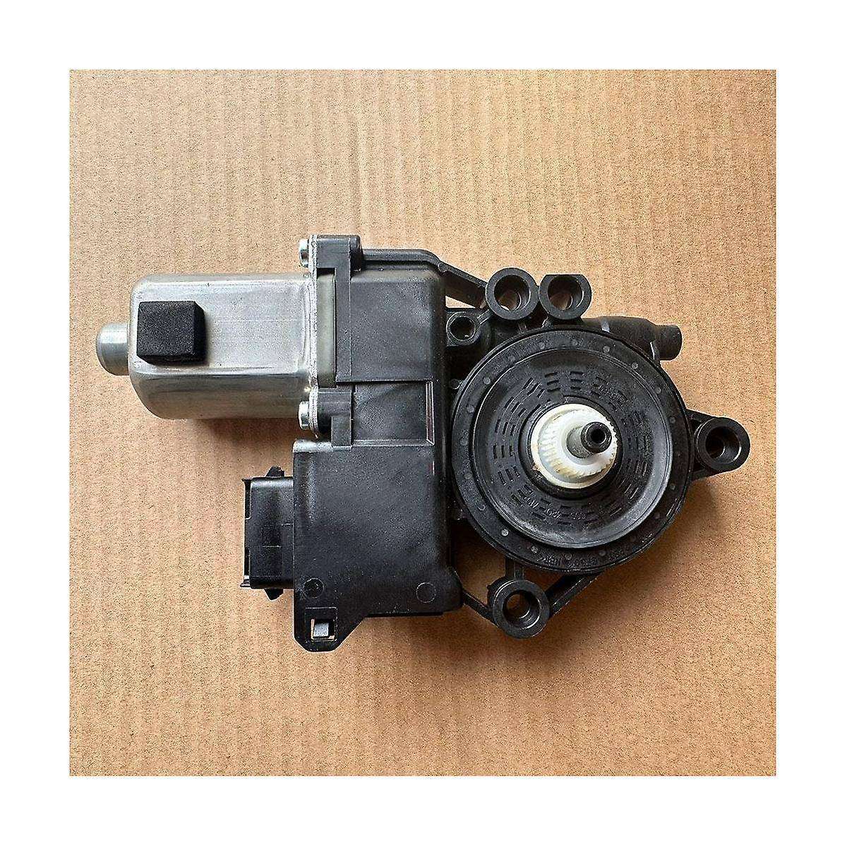 82450f8010 Lifter Motor Window Regulator Motor for 82450d3010
