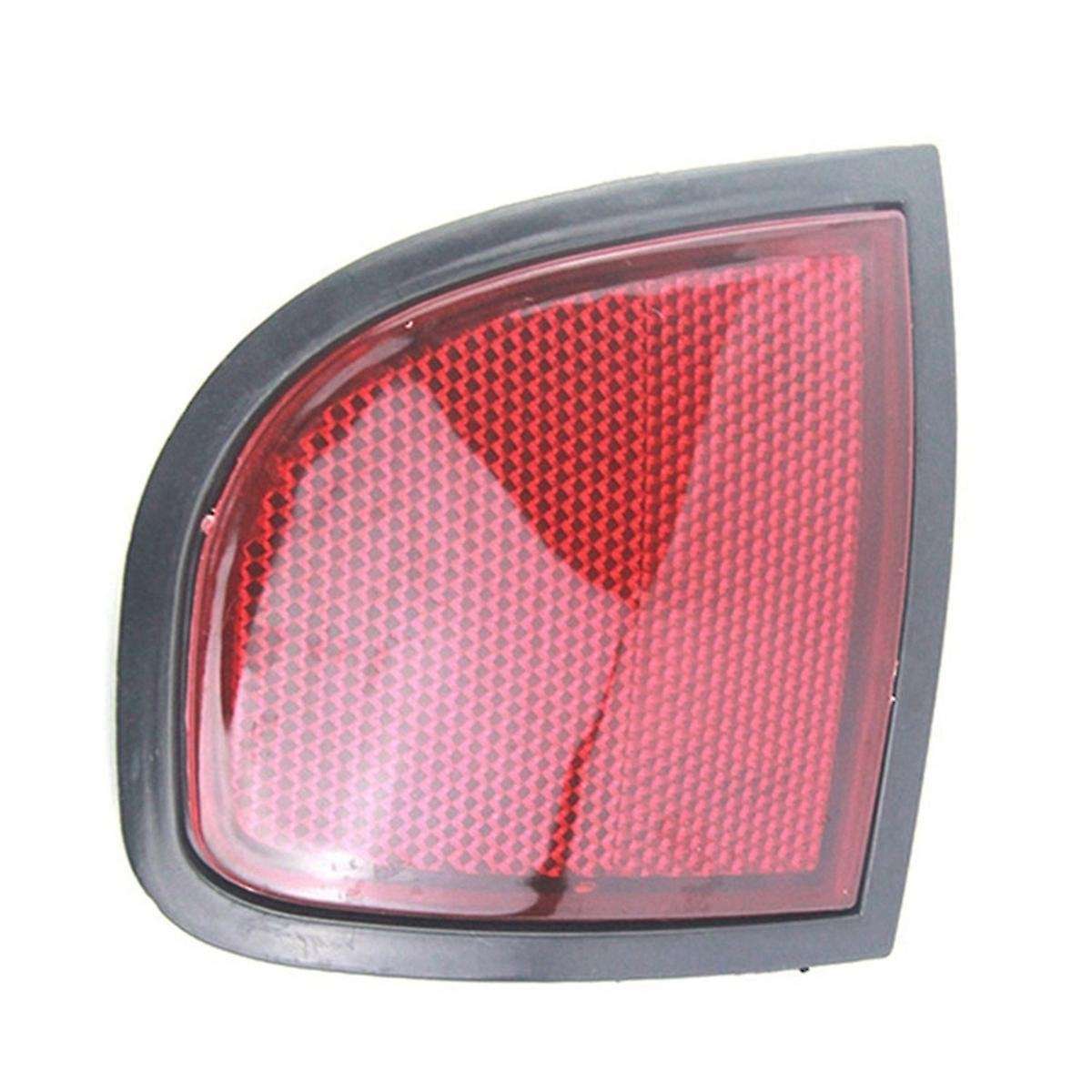 8355A015 8355A016 Rear Bar Lamp Rear Bumper Reflector Rear Bumper Fog Lamp Automotive for L200 2005-