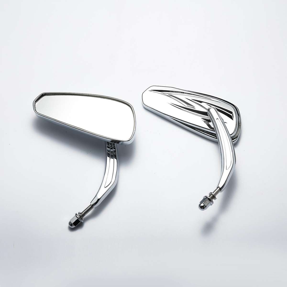 Motorcycle Flaming Chrome Side Mirrors Rearview Mirror for Softail Standard Glide Road Custom Tourin