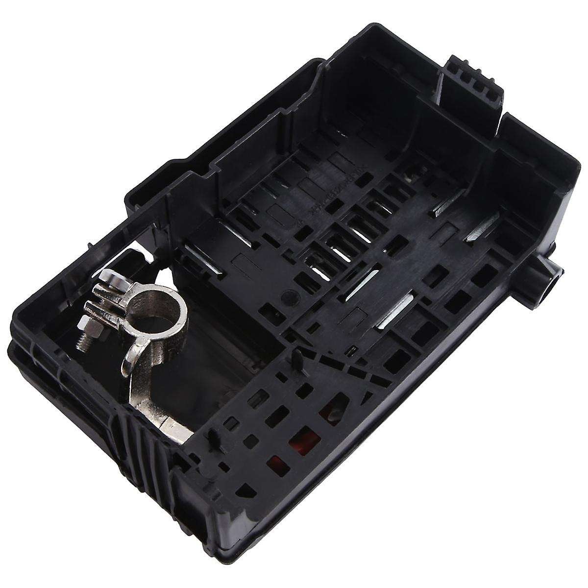 Car Circuit Fuse Relay Block Terminal Box Assembly for Regal 15930594 20914309