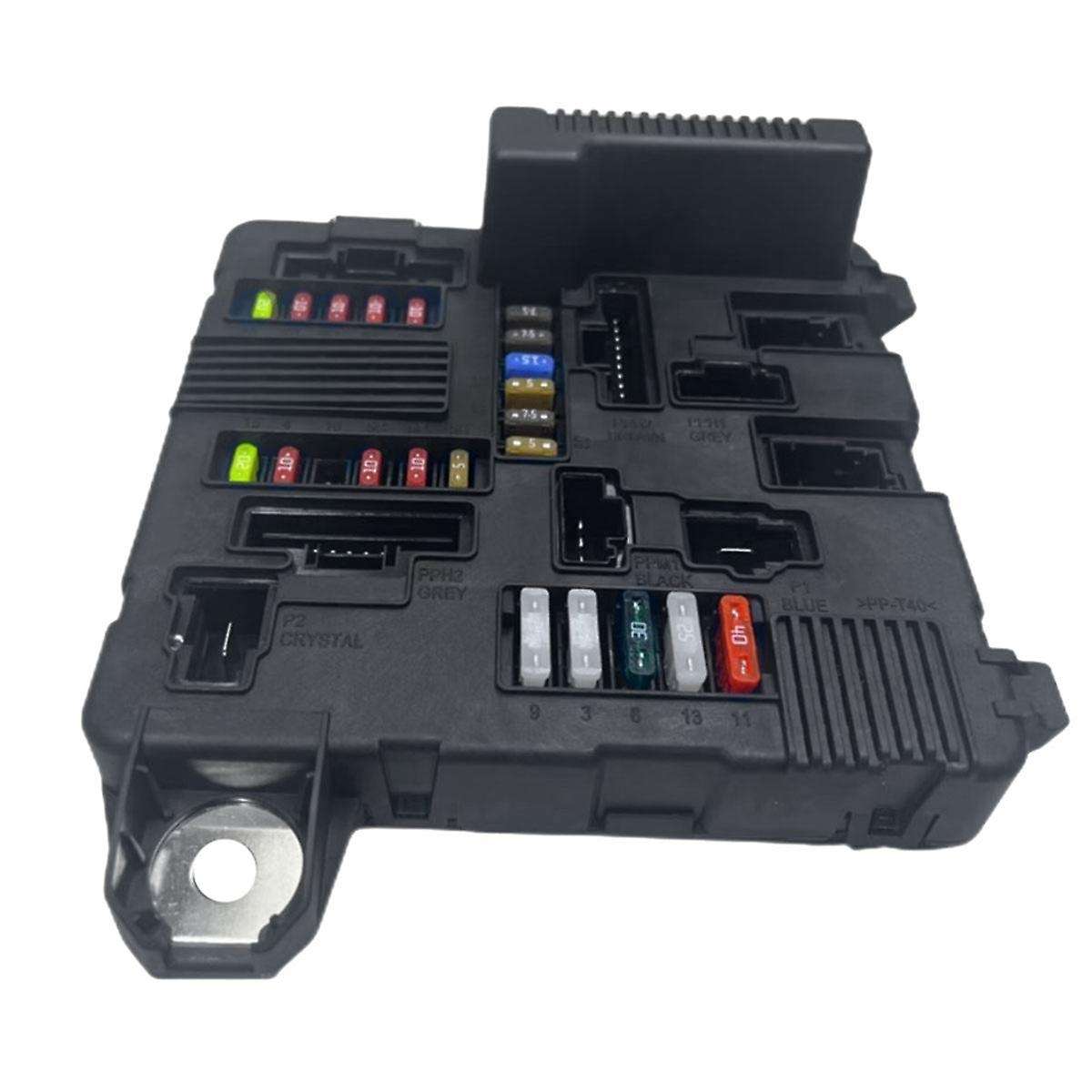 Car Engine Fuse Box Battery Protection Module 8200306032 for Scene 2 2002-2006 8200306033 S118399300