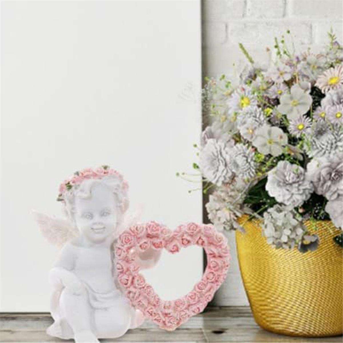 Resin Ornaments Angel Resin Statue with Love Heart Shaped Wreath Figurine Sculpture for Valentines D